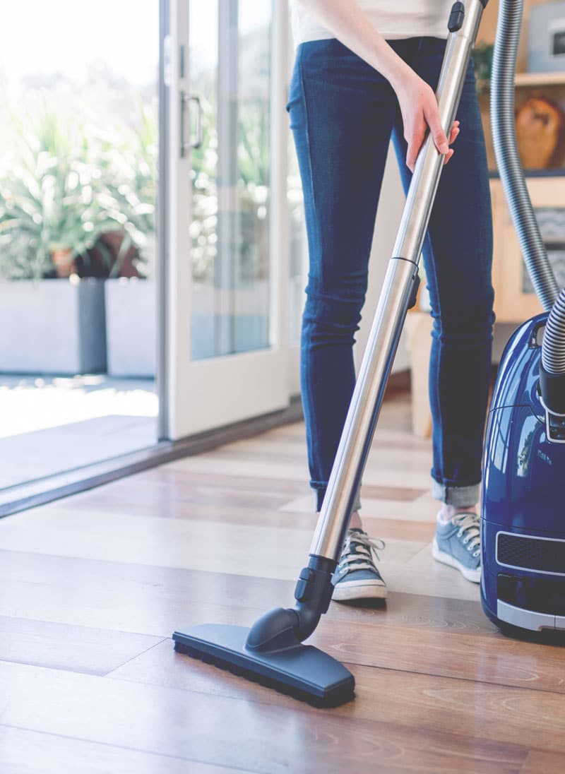 Housekeeper - Los Angeles